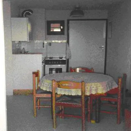 With 2 Bedrooms In With Shared Pool And Furnished Terrace Agde